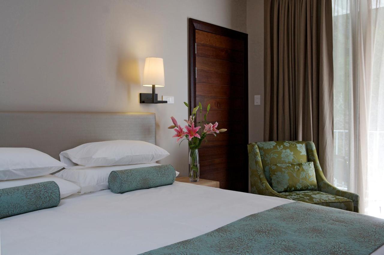 האוט ביי Chapmans Peak Beach Hotel מראה חיצוני תמונה