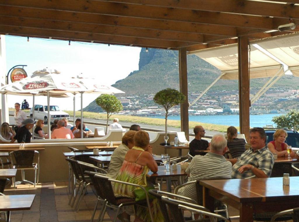 האוט ביי Chapmans Peak Beach Hotel מראה חיצוני תמונה