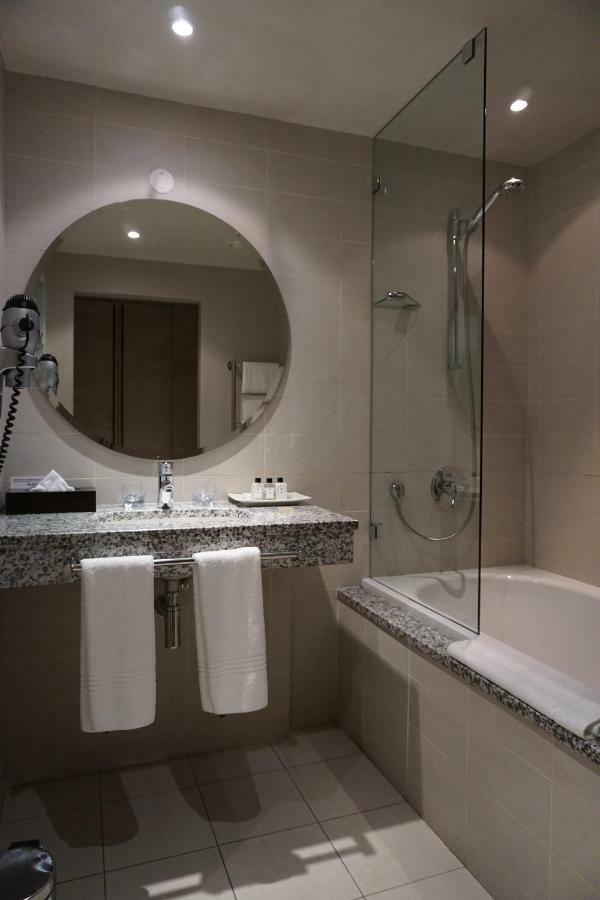 האוט ביי Chapmans Peak Beach Hotel מראה חיצוני תמונה