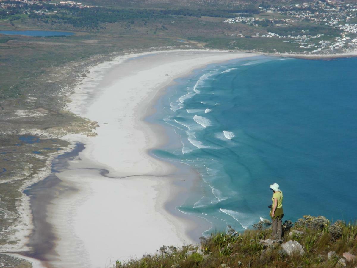 האוט ביי Chapmans Peak Beach Hotel מראה חיצוני תמונה